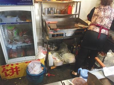媒体调查月销数千单外卖店 一厨四店共用一张证照